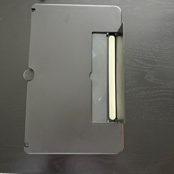 Mobile Phone Video Amplifier / Portable Home Cinema Enlarger Black New in Box - Picture 8 of 10